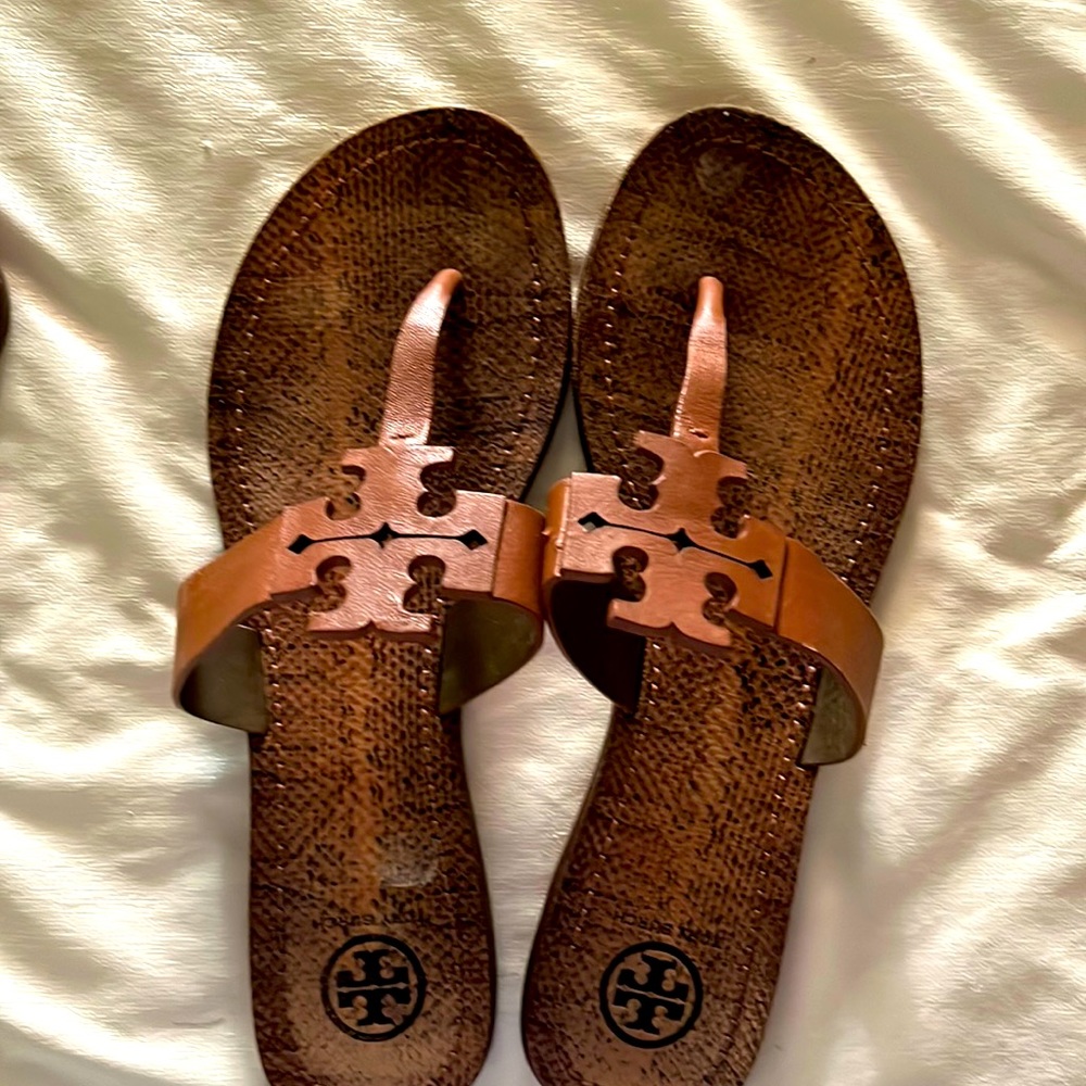Tory  Burch sandals pre owner